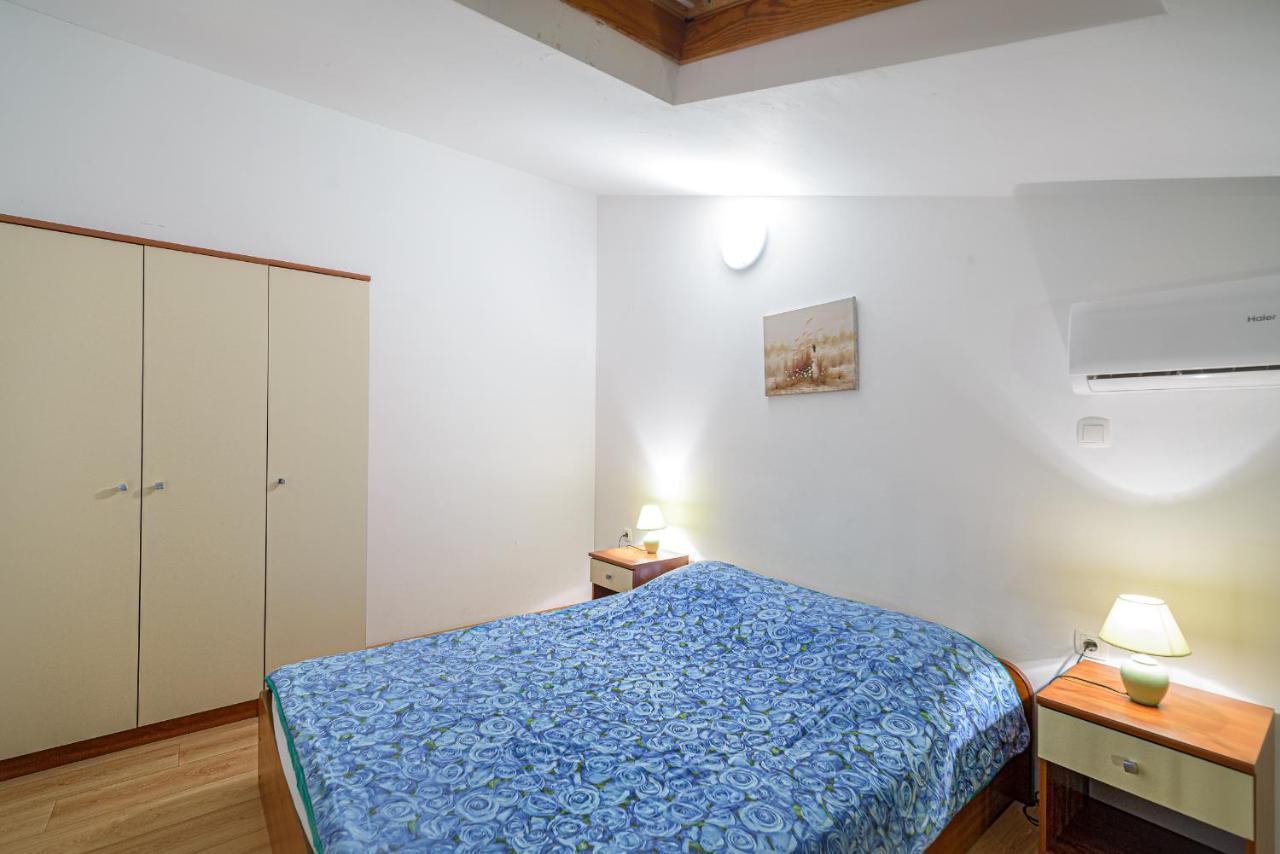 Studio Holiday Adriatic Pag Town Bagian luar foto